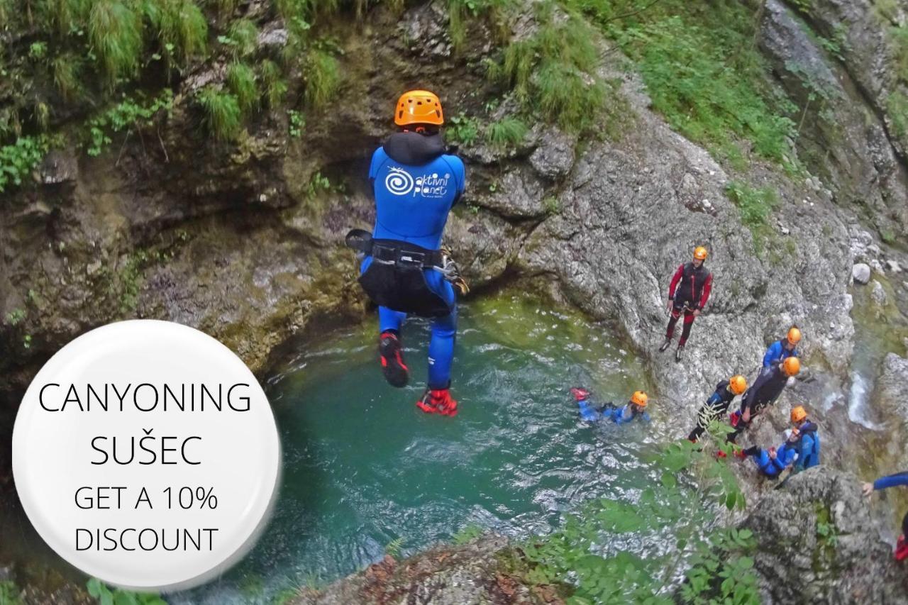 Hostel Soca Rocks Bovec Ngoại thất bức ảnh