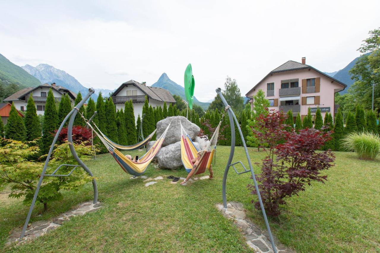 Hostel Soca Rocks Bovec Ngoại thất bức ảnh