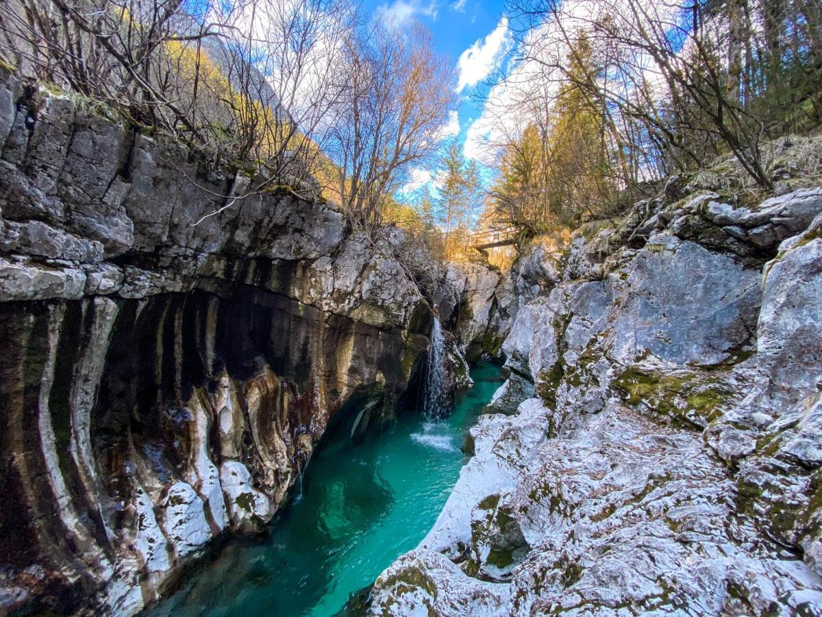 Hostel Soca Rocks Bovec Ngoại thất bức ảnh