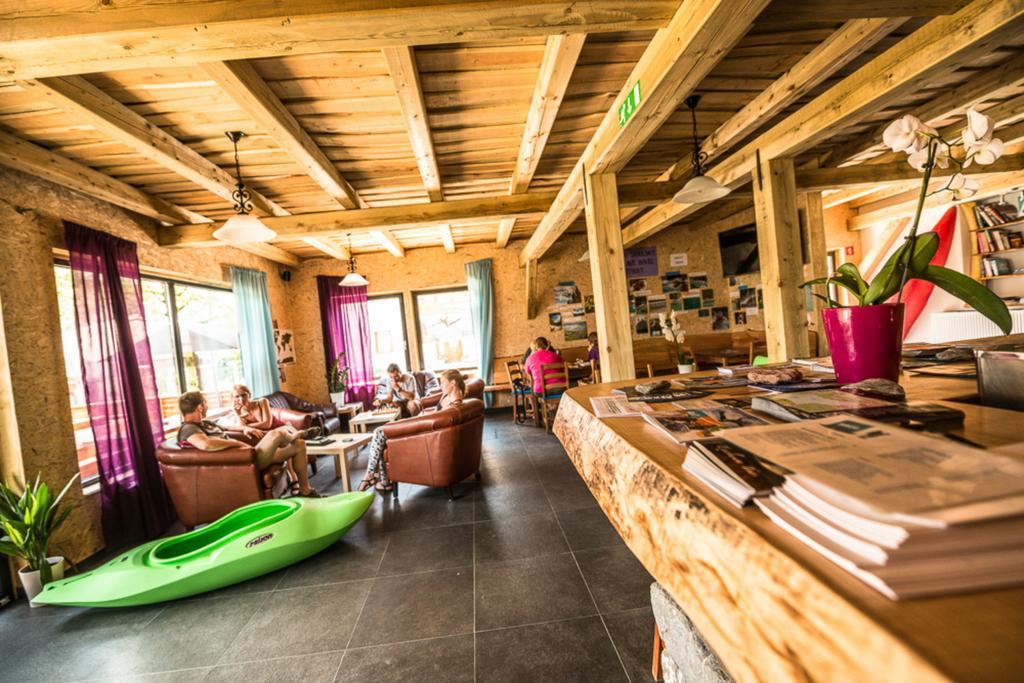 Hostel Soca Rocks Bovec Ngoại thất bức ảnh