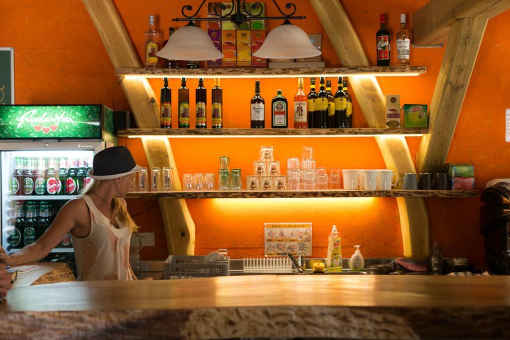 Hostel Soca Rocks Bovec Ngoại thất bức ảnh
