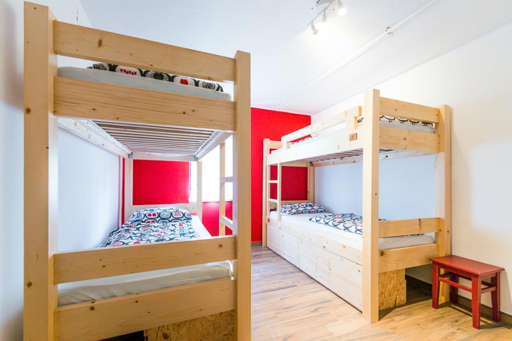 Hostel Soca Rocks Bovec Phòng bức ảnh